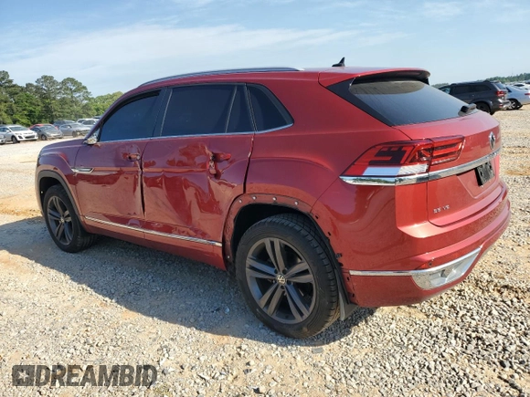 2021 Volkswagen Atlas SE with VIN 1V2PE2CA6MC229995, listed as a Copart auction lot 53197635 with 61,998 mi miles and Salvage title. Bid and sale history available at DreamBid. Image 2.