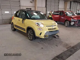 2015 FIAT 500L Urbana Trekking with VIN ZFBCFADH1FZ031430, listed as a IAAI auction lot 41759452 with 129,095 mi miles. Bid and sale history available at carsss.com. Image 1.