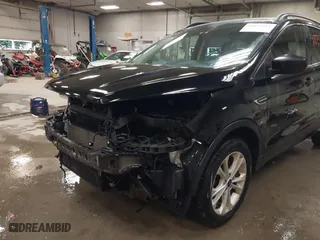 2017 Ford Escape SE with VIN 1FMCU9GDXHUA07522, listed as a IAAI auction lot 40875214 with 114,175 mi miles. Bid and sale history available at carsss.com. Image 6.