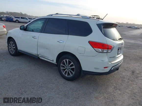 2014 Nissan Pathfinder S with VIN 5N1AR2MM7EC689345, listed as a IAAI auction lot 41868799 with 101,068 mi miles and . Bid and sale history available at DreamBid. Image 3.