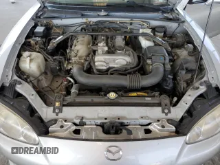 2004 Mazda MX-5 Miata LS z VIN JM1NB353X40404238, wystawiony jako Copart lot #61601895 z przebiegiem 110 549 mil mil oraz Szkoda całkowita • Salvage title. Historia ofert i sprzedaży dostępna na DreamBid. Obrazek 11.