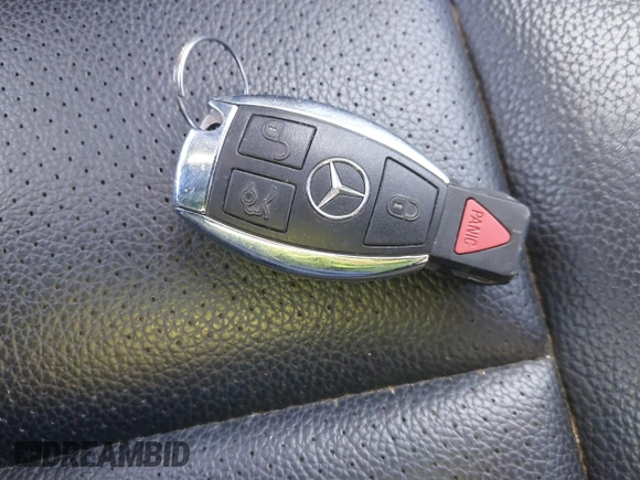 2012 Mercedes-Benz C-Class C 300 Sport with VIN WDDGF8BB5CR237275, listed as a IAAI auction lot 42142360 with 121,531 mi miles. Bid and sale history available at carsss.com. Image 11.