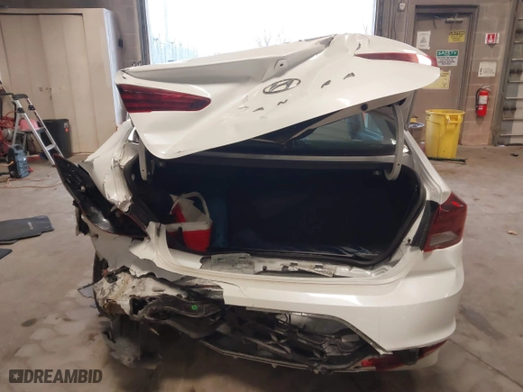2019 Hyundai Elantra SEL with VIN 5NPD84LF9KH414000, listed as a IAAI auction lot 41394391 with 77,294 mi miles. Bid and sale history available at carsss.com. Image 16.