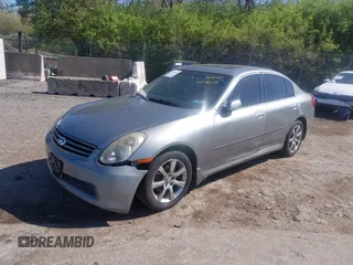 2005 Infiniti G35 with VIN JNKCV51F15M308050, listed as a IAAI auction lot 42048464 with Not Provided miles. Bid and sale history available at carsss.com. Image 2.