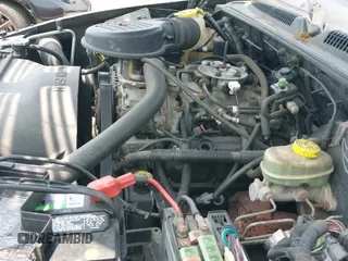 1998 Dodge Dakota SLT z VIN 1B7GL26X0WS659960, wystawiony jako IAAI lot #42427426 z przebiegiem 305 181 mil mil oraz . Historia ofert i sprzedaży dostępna na DreamBid. Obrazek 12.