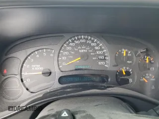 2004 GMC Sierra 1500 SLE with VIN 1GTEK19T44Z239667, listed as a Copart auction lot 61437835 with 203,264 mi miles and Clean title. Bid and sale history available at DreamBid. Image 9.