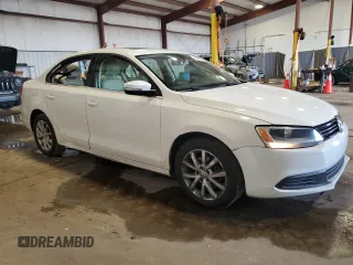 2013 Volkswagen Jetta SE with VIN 3VWDP7AJ5DM443564, listed as a Copart auction lot 64378065 with 162,751 mi miles and Salvage title. Bid and sale history available at DreamBid. Image 4.