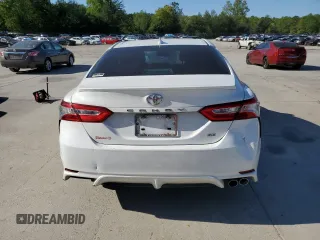 2020 Toyota Camry SE z VIN 4T1M11AK4LU906763, wystawiony jako Copart lot #53023285 z przebiegiem 88 371 mil mil oraz Szkoda całkowita • Salvage title. Historia ofert i sprzedaży dostępna na DreamBid. Obrazek 6.