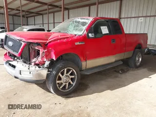 2005 Ford F-150 STX with VIN 1FTRX12WX5NB13071, listed as a IAAI auction lot 41235556 with 111,937 mi miles. Bid and sale history available at carsss.com. Image 2.