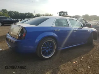 2006 Chrysler 300 with VIN 2C3LA43R86H263258, listed as a Copart auction lot 71662924 with 188,217 mi miles and Salvage Title. Bid and sale history available at carsss.com. Image 3.