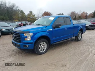 2016 Ford F-150 XLT with VIN 1FTEX1EP8GFC72915, listed as a IAAI auction lot 41199838 with 162,534 mi miles. Bid and sale history available at carsss.com. Image 2.