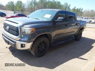 2018 Toyota Tundra 2WD SR5 with VIN 5TFEY5F19JX229779, listed as a IAAI auction lot 41718984 with 272,351 mi miles. Bid and sale history available at carsss.com. Image 18.