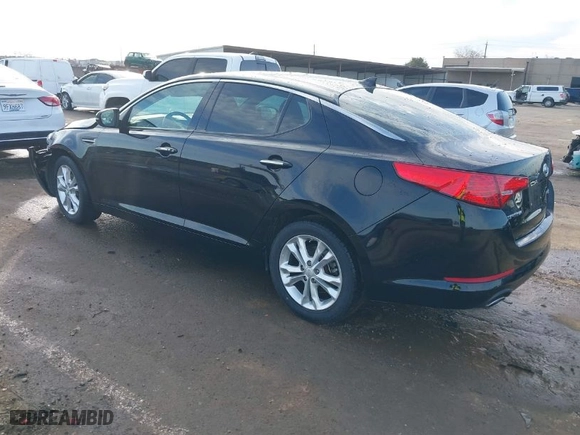 2012 Kia Optima EX with VIN 5XXGN4A7XCG083149, listed as a IAAI auction lot 41643843 with 131,726 mi miles. Bid and sale history available at carsss.com. Image 3.