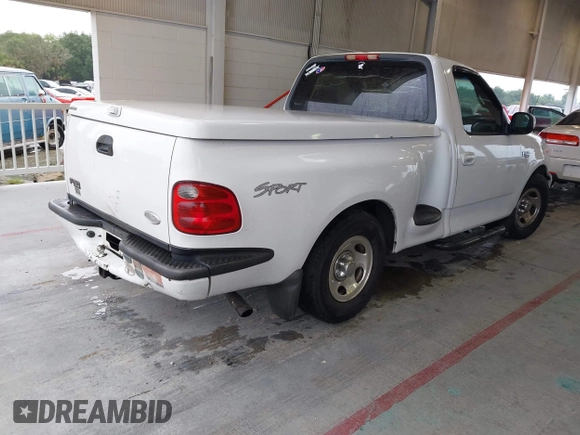 2002 Ford F-150 XL с VIN 1FTRF07232KA47835, выставлен на аукционе IAAI как лот 42718285 с пробегом 226 403 миль миль и . История ставок и продаж доступна на DreamBid. Изображение 4.