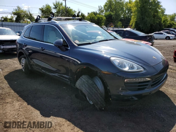 2011 Porsche Cayenne с VIN WP1AA2A25BLA10410, выставлен на аукционе Copart как лот 67706594 с пробегом 41 318 миль миль и Списание • Salvage title. История ставок и продаж доступна на DreamBid. Изображение 4.