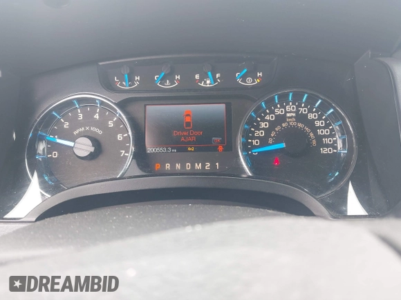 2014 Ford F-150 XL with VIN 1FTFX1ET3EFC14676, listed as a IAAI auction lot 41399135 with 200,553 mi miles. Bid and sale history available at carsss.com. Image 7.
