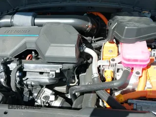 2024 Hyundai Tucson Limited with VIN KM8JECD11RU186529, listed as a IAAI auction lot 43370705 with 11,128 mi miles and . Bid and sale history available at DreamBid. Image 21.