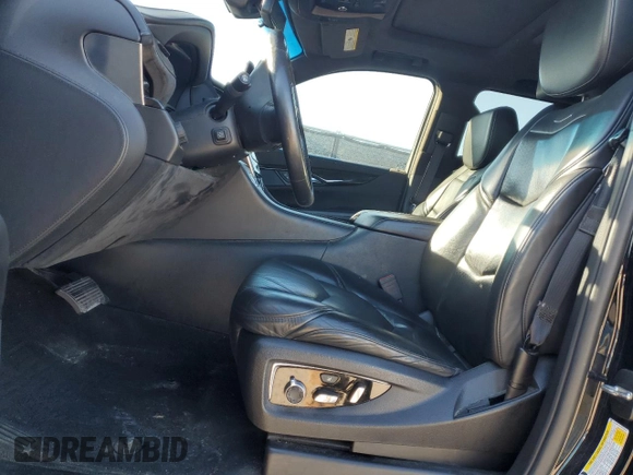 2018 Cadillac Escalade ESV Platinum z VIN 1GYS4KKJ4JR270516, wystawiony jako Copart lot #46444615 z przebiegiem 130 731 mil mil oraz Czysty tytuł • Clean title. Historia ofert i sprzedaży dostępna na DreamBid. Obrazek 7.