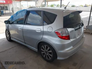 2013 Honda Fit Sport with VIN JHMGE8H54DC047839, listed as a IAAI auction lot 42083683 with 201,284 mi miles. Bid and sale history available at carsss.com. Image 3.