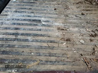 2002 Toyota Tacoma z VIN 5TENL42N82Z142550, wystawiony jako Copart lot #58153195 z przebiegiem 266 617 mil mil oraz Nie do naprawy • Non repairable. Historia ofert i sprzedaży dostępna na DreamBid. Obrazek 10.