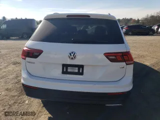 2018 Volkswagen Tiguan S with VIN 3VV1B7AXXJM079227, listed as a Copart auction lot 83267984 with 71,119 mi miles and Salvage Title. Bid and sale history available at carsss.com. Image 6.