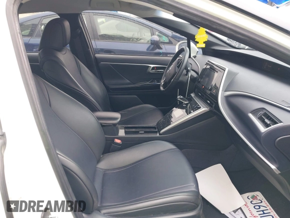 2016 Toyota Mirai with VIN JTDBVRBD0GA000440, listed as a IAAI auction lot 41247558 with 49,981 mi miles and . Bid and sale history available at DreamBid. Image 5.