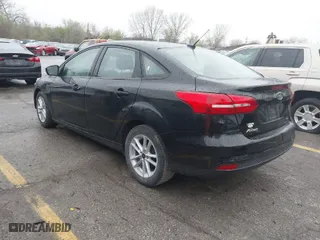 2018 Ford Focus SE with VIN 1FADP3F22JL204604, listed as a IAAI auction lot 41918490 with 258,162 mi miles. Bid and sale history available at carsss.com. Image 3.