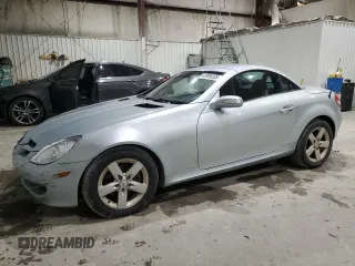 2007 Mercedes-Benz SLK-Class 3.0L with VIN WDBWK54F37F144843, listed as a Copart auction lot 42009335 with 168,985 mi miles and Clean Title. Bid and sale history available at carsss.com. Image 1.
