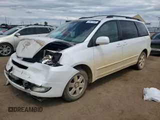 2004 Toyota Sienna XLE z VIN 5TDZA22C64S101019, wystawiony jako Copart lot #57677595 z przebiegiem 288 905 mil mil oraz Szkody całkowita. Historia ofert i sprzedaży dostępna na DreamBid. Obrazek 1.