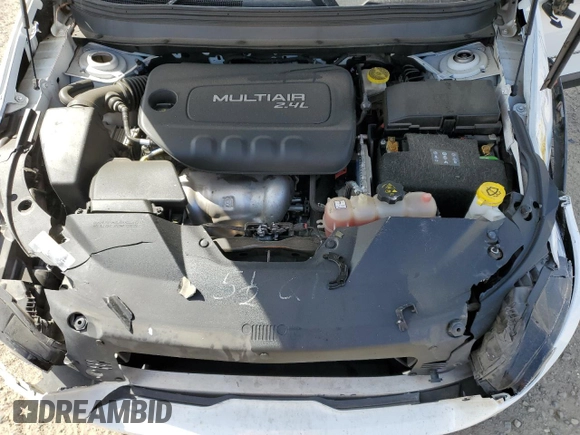 2019 Jeep Cherokee Latitude Plus with VIN 1C4PJLLB5KD204105, listed as a Copart auction lot 49886695 with 131,696 mi miles and Salvage Title. Bid and sale history available at carsss.com. Image 13.