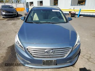 2015 Hyundai Sonata SE z VIN 5NPE24AF7FH125616, wystawiony jako Copart lot #54367015 z przebiegiem 146 971 mil mil oraz Szkoda całkowita • Salvage title. Historia ofert i sprzedaży dostępna na DreamBid. Obrazek 5.