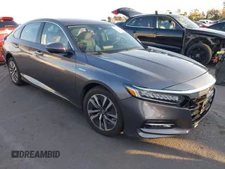 2018 Honda Accord Touring z VIN 1HGCV3F90JA004424, wystawiony jako IAAI lot #41426163 z przebiegiem 108 619 mil mil oraz . Historia ofert i sprzedaży dostępna na DreamBid. Obrazek 1.
