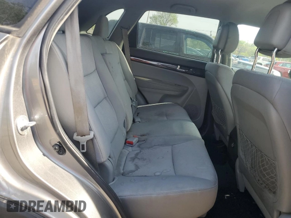 2011 Kia Sorento LX with VIN 5XYKT4A21BG067081, listed as a Copart auction lot 54592685 with 182,589 mi miles and Clean Title. Bid and sale history available at carsss.com. Image 10.