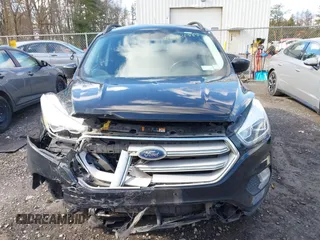 2018 Ford Escape SEL with VIN 1FMCU9HD8JUC25026, listed as a IAAI auction lot 41840888 with 110,325 mi miles. Bid and sale history available at carsss.com. Image 6.
