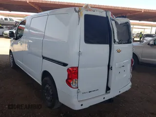 2017 Chevrolet City Express Cargo LT z VIN 3N63M0ZN1HK700451, wystawiony jako IAAI lot #42317144 z przebiegiem 205 420 mil mil oraz . Historia ofert i sprzedaży dostępna na DreamBid. Obrazek 3.