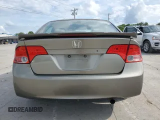 2008 Honda Civic LX z VIN 2HGFA16528H338878, wystawiony jako Copart lot #58849355 z przebiegiem 193 528 mil mil oraz Czysty tytuł • Clean title. Historia ofert i sprzedaży dostępna na DreamBid. Obrazek 6.