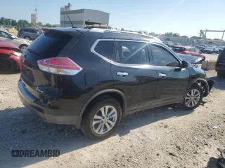 2016 Nissan Rogue SV with VIN KNMAT2MV0GP674938, listed as a Copart auction lot 62122824 with Not Provided miles and Salvage Title. Bid and sale history available at carsss.com. Image 3.