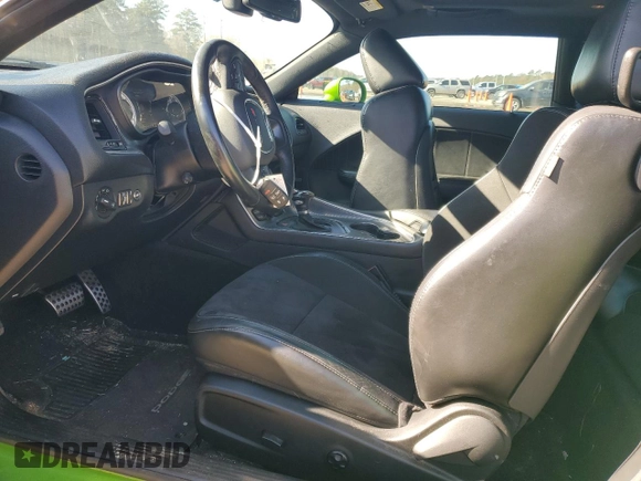 2017 Dodge Challenger R/T Plus z VIN 2C3CDZBT2HH554150, wystawiony jako Copart lot #86804494 z przebiegiem 50 882 mil mil oraz Szkoda całkowita • Salvage title. Historia ofert i sprzedaży dostępna na DreamBid. Obrazek 7.