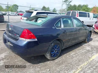 2008 Chevrolet Impala LS z VIN 2G1WB58K289245688, wystawiony jako IAAI lot #42173365 z przebiegiem 200 939 mil mil oraz . Historia ofert i sprzedaży dostępna na DreamBid. Obrazek 4.