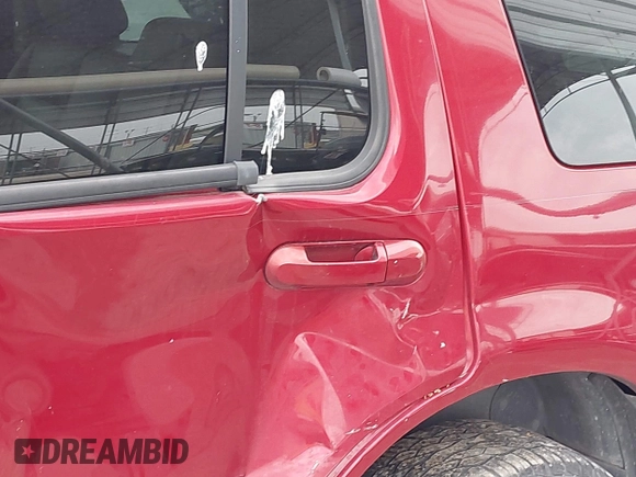 2010 Mercury Mountaineer Premier с VIN 4M2EN3JE0AUJ07556, выставлен на аукционе IAAI как лот 42390138 с пробегом 204 406 миль миль и . История ставок и продаж доступна на DreamBid. Изображение 6.