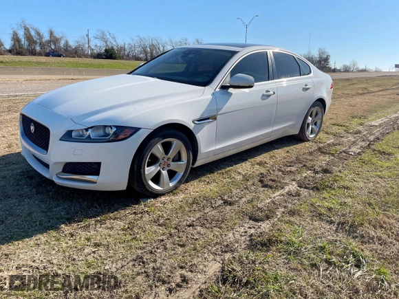 2018 Jaguar XF 25t with VIN SAJBR4FX5JCY70175, listed as a Copart auction lot 57207855 with 127,416 mi miles and Clean Title. Bid and sale history available at DreamBid. Image 2.
