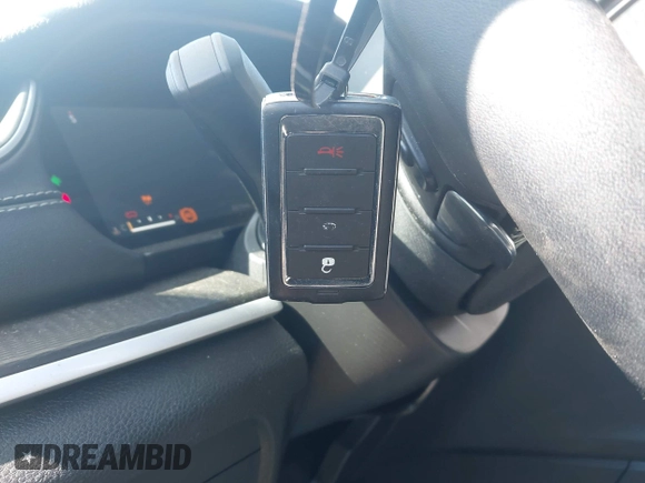 2024 Jeep Grand Cherokee Laredo z VIN 1C4RJHAG3RC179449, wystawiony jako IAAI lot #41982811 z przebiegiem 26 518 mil mil oraz . Historia ofert i sprzedaży dostępna na DreamBid. Obrazek 11.