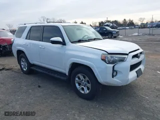 2016 Toyota 4Runner SR5 with VIN JTEZU5JR5G5137093, listed as a IAAI auction lot 41581778 with 147,925 mi miles. Bid and sale history available at carsss.com. Image 1.