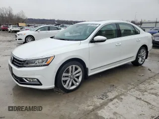 2016 Volkswagen Passat SEL Premium z VIN 1VWCS7A36GC067409, wystawiony jako Copart lot #44623395 z przebiegiem 125 139 mil mil oraz Szkoda całkowita • Salvage title. Historia ofert i sprzedaży dostępna na DreamBid. Obrazek 1.