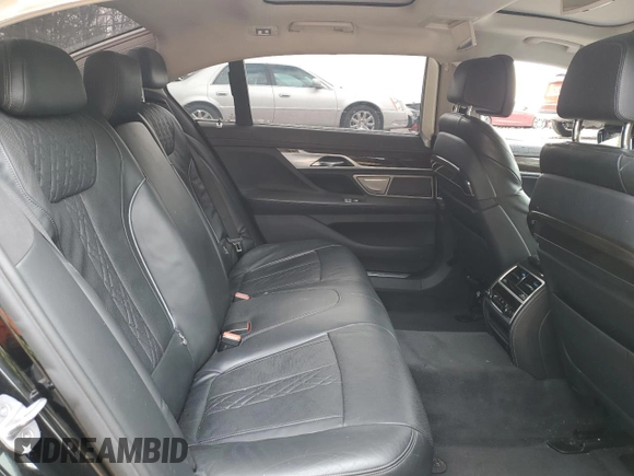 2016 BMW 7 Series 750i with VIN WBA7F0C55GGM20825, listed as a Copart auction lot 47743955 with 0 mi miles and Salvage Title. Bid and sale history available at carsss.com. Image 10.