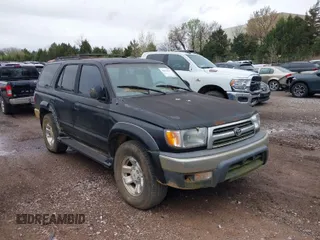 2000 Toyota 4Runner SR5 with VIN JT3GN86R5Y0165594, listed as a IAAI auction lot 41933477 with 176,565 mi miles and . Bid and sale history available at DreamBid. Image 1.