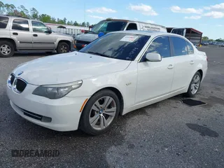 2009 BMW 5 Series 528i with VIN WBANU535X9C119844, listed as a IAAI auction lot 41439620 with 88,533 mi miles and . Bid and sale history available at carsss.com. Image 2.