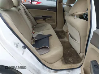 2008 Honda Accord LX z VIN 1HGCP26328A094427, wystawiony jako IAAI lot #42305035 z przebiegiem 182 031 mil mil oraz . Historia ofert i sprzedaży dostępna na DreamBid. Obrazek 8.