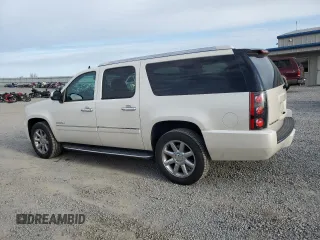 2013 GMC Yukon XL Denali with VIN 1GKS2MEF7DR184916, listed as a Copart auction lot 52392445 with 83,072 mi miles and Salvage Title. Bid and sale history available at DreamBid. Image 2.