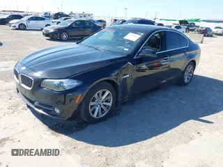 2016 BMW 5 Series 528i z VIN WBA5A5C53GG350065, wystawiony jako IAAI lot #41845613 z przebiegiem 166 324 mil mil oraz . Historia ofert i sprzedaży dostępna na DreamBid. Obrazek 6.